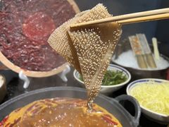 -渝大龙重庆火锅(温泉月亮湾店)