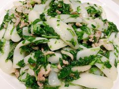 荠菜肉丝炒年糕-顺风海鲜港(金玉兰店)