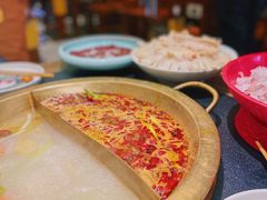 -沸炉重庆老火锅(军事博物馆店)