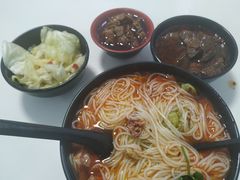 -一品郑记重庆牛肉米线馆(东泰路店)
