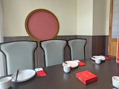 -鸽子侯·家宴·平价海鲜(市图书馆店)