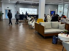 -上海宝宁宝马4S店