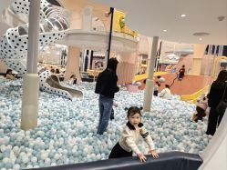 -奈尔宝家庭中心·亲子餐厅(鄞州万达店)