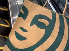 -星巴克臻选(济南万达店)