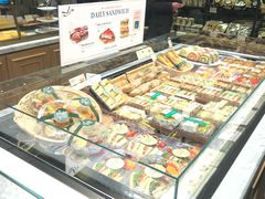 -多乐之日(颐堤港店)