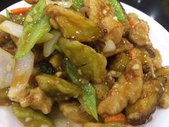 -小锅饭豆腐馆(建大店)