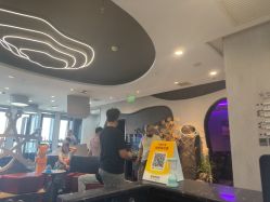 -TOP HAIR SALON