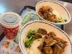 -横琴湾畔餐厅(长隆海洋王国白鲸剧场店)
