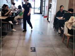 大堂-魏家凉皮(梨园店)