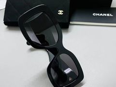 -目艮眼镜SHOWROOM(品牌集合店)