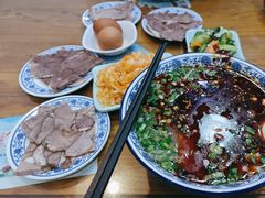 -伊穆祥牛肉面总店·清真