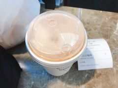 肉桂澳白-Manner Coffee(芮欧百货店)