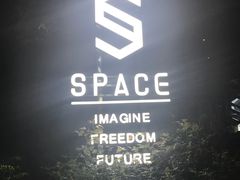 -SPACE(欢乐颂购物中心店)