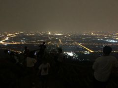 -鬼笑石后山停车场