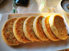 韭菜盒子-相聚青山餐厅(阎河路店)