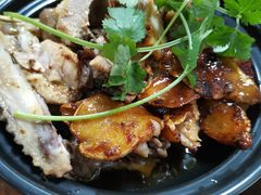 姜母鸭-亚忠小吃店(曾厝垵店)