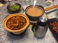 -莲餐厅·湖北菜·潜江小龙虾店(愚园路店)