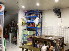 -黄潇洒老火锅(九眼桥宏济巷店)