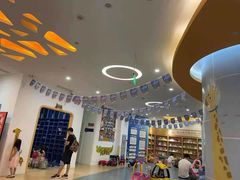 -戊辰亲子游泳俱乐部