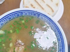-崇德楼水盆牛羊肉泡馍馆(文艺路店)