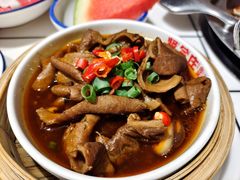 -喜悦小串丹东小黄牛海鲜烧烤大排档(民主广场店)
