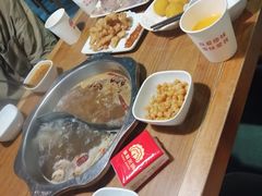 -傣妹火锅(南京东路一店)