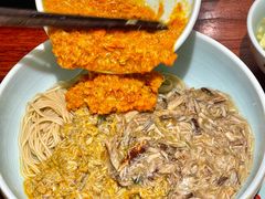 -裕兴记•蟹黄面馆(人民广场店)