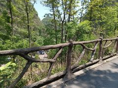 -高荡千年布依古寨旅游景区