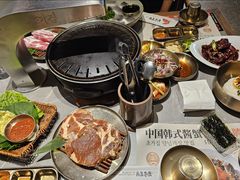 -草家酱蟹炭火烤肉店(珲春南路一店)