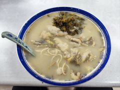 招牌黄鱼面-明呈黄鱼面馆(斜土路店)