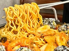 -贵宾庄炸酱面·韩式料理(高区店)