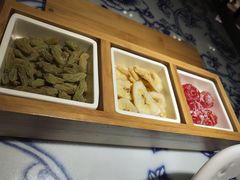 -卢大鲜鱼头捞饭(美利广场店)