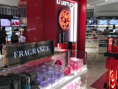 -日上免税店(三径路t3店)