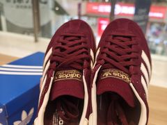 -adidas(滔搏新城吾悦广场店)