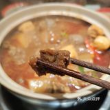 夫子庙附近不可错过的牛腩煲‼️每口肉都是享受