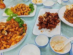 -六和聚传统烤鸭.天津菜(和平店)