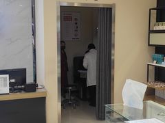 -兰科达眼镜(西固店)