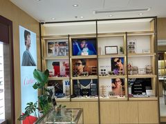 -吴良材眼镜(美罗城店)