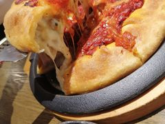 芝加哥原创番茄披萨-机器人火炉披萨