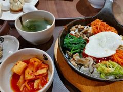 石锅拌饭-大食代美食广场(迪士尼小镇店)