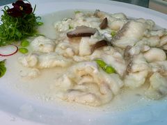 溜鱼片-品味居·首店·大连鲜活海鲜大连菜(东港店)
