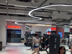 -一年四季24小时智能健身(广百店)