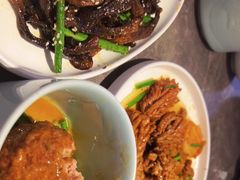 -闫府私房菜·老字号(恒隆店)