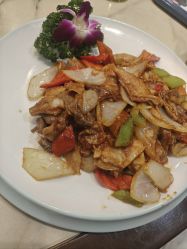 -鑫淼餐饮娱乐中心(江东街店)