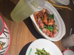 -新白鹿餐厅(滨江银泰店)
