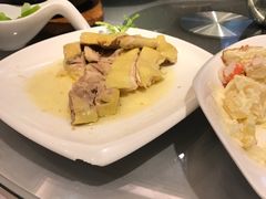 -御花园·粤菜·海鲜火锅(中山公园店)
