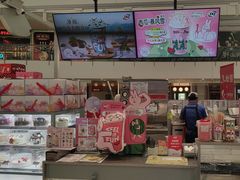 -DQ·蛋糕·冰淇淋(浦江欢乐颂店)