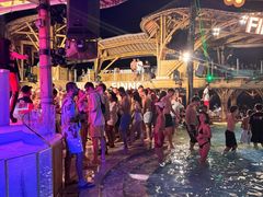 -FINNS Beach Club