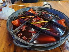 -正南齊北重庆老火锅(光华村直营店)