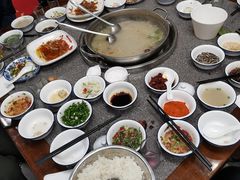 -瓦市黄羊群羊肉馆(火车站路店)